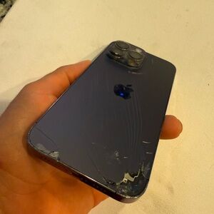iPhone 14 Pro Max unlocked 128 GB was on T-Mobile cracked front and back